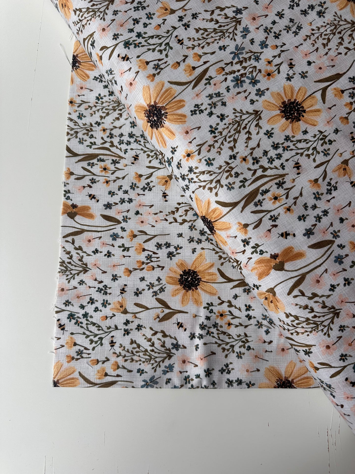 Humblebee Floral
