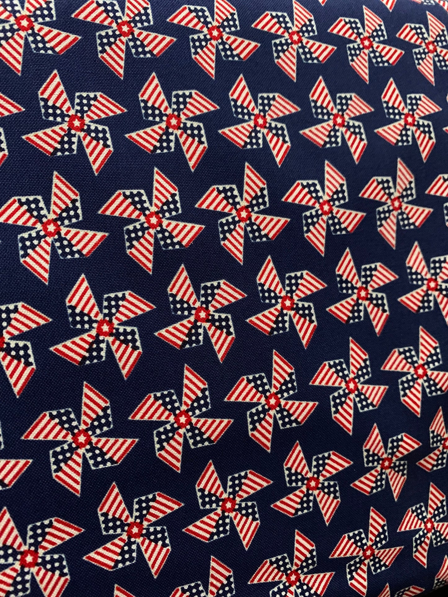 land-of-liberty-patriotic-pinwheel-fabric-riley-blake-designs