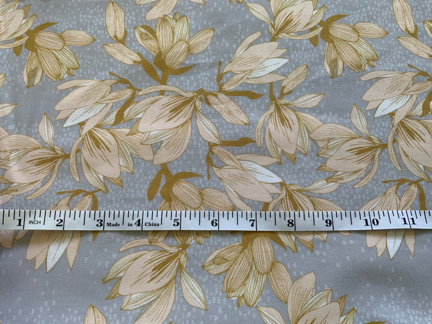 golden-beach-flower-fabric-dashwood-studios-cotton