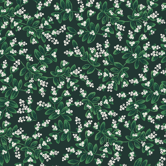 Holiday Classics Mistletoe Evergreen