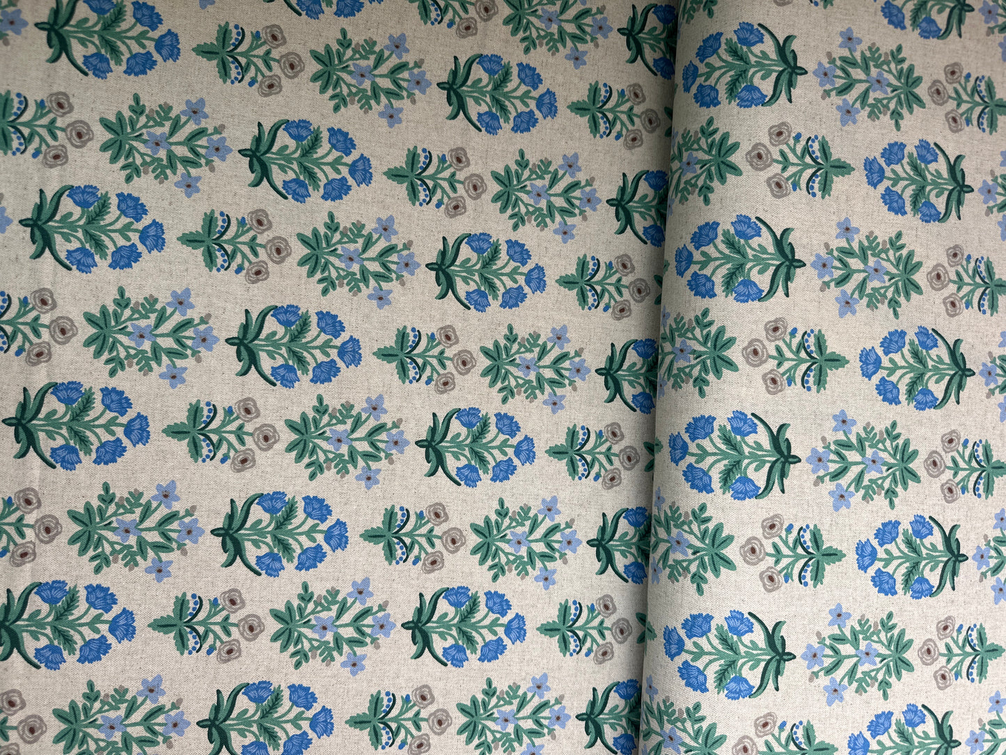 Camont Blue floral Canvas