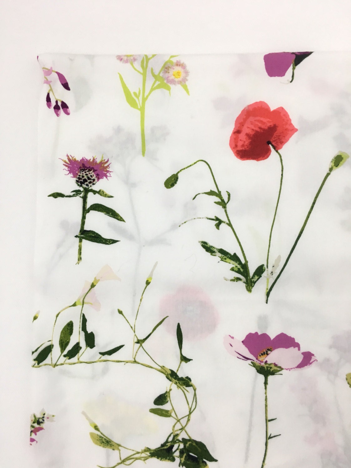 whimsical-floral-lah-26809-wild-flowers-floral-petal-picking-dainty-from-lavish-fabric-by-the-yard-100-cotton-art-gallery-fabrics