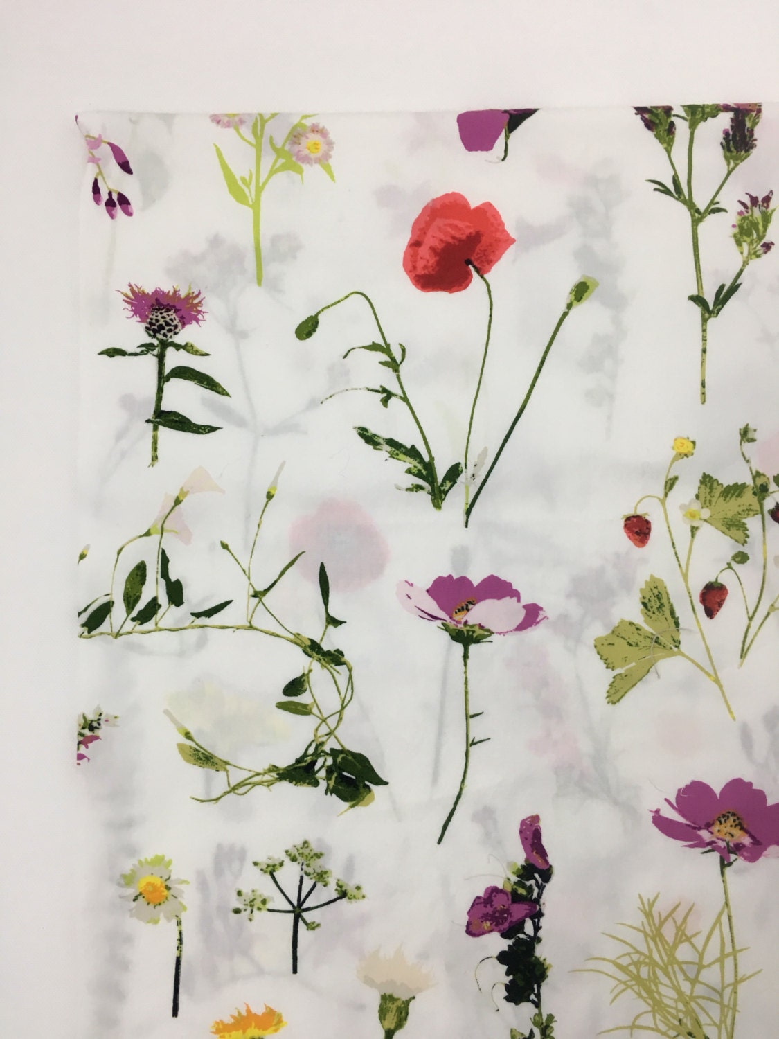 whimsical-floral-lah-26809-wild-flowers-floral-petal-picking-dainty-from-lavish-fabric-by-the-yard-100-cotton-art-gallery-fabrics