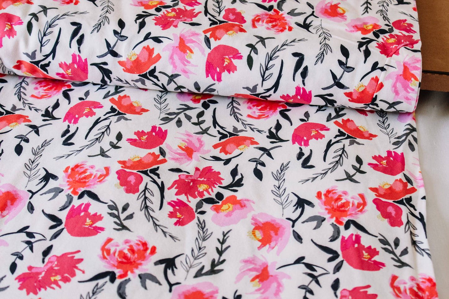 pink-and-rose-floral-knit-fabric-jersey-spandex-floral-knit-agf-knit-fabric-floral-fabric-floral-apparel-fabric-floral-baby
