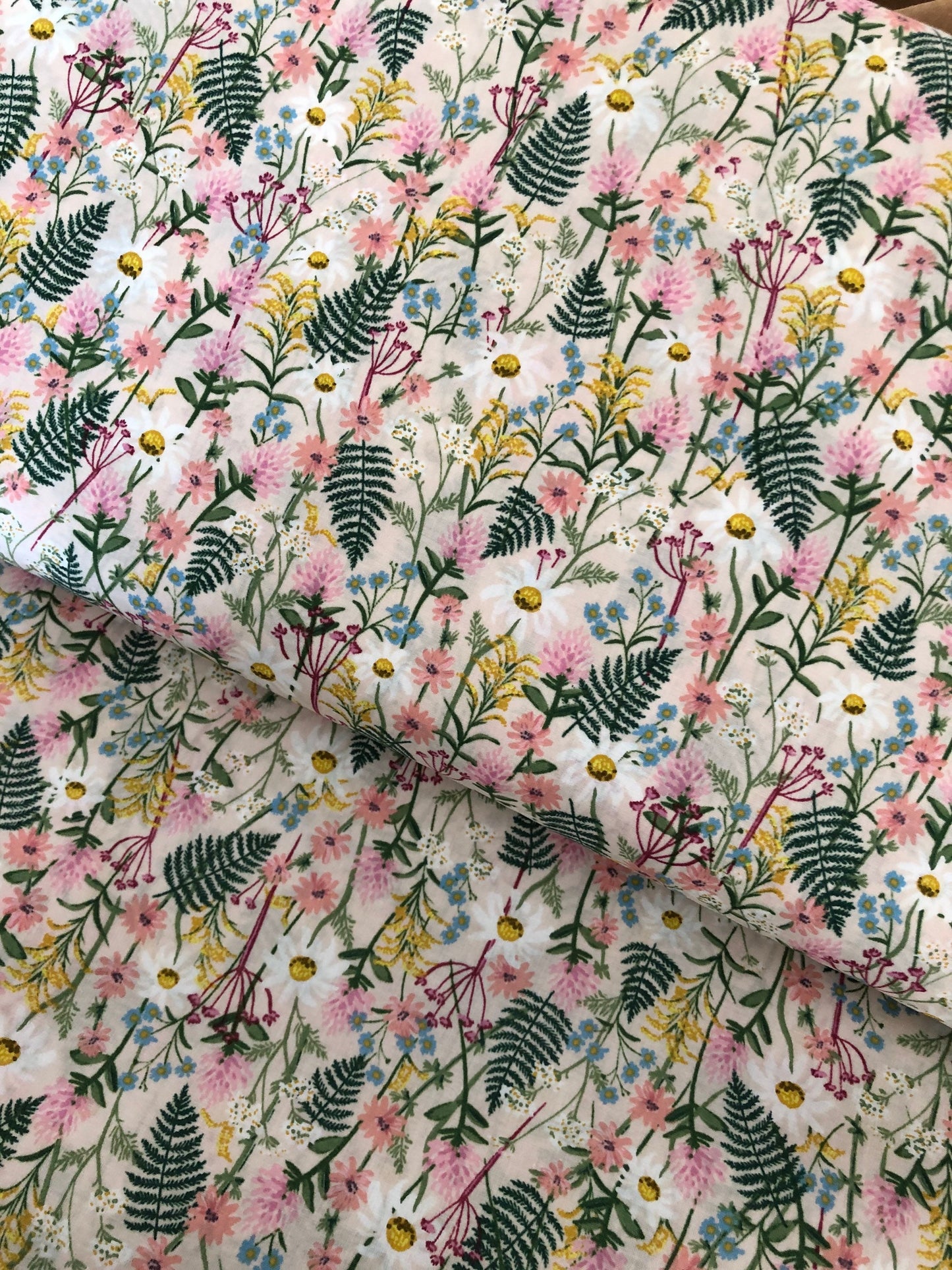Pale Pink Wildflowers - Lawn