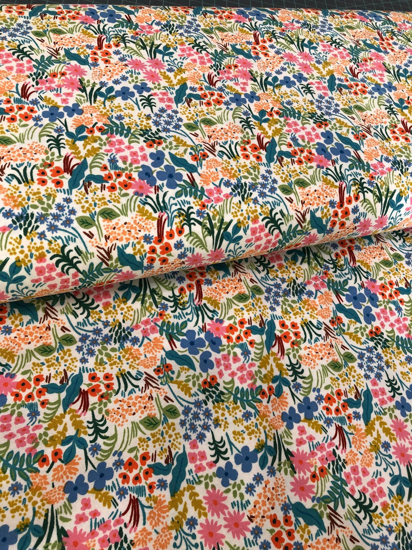 English Garden Meadow - cream