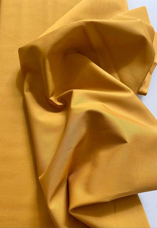 pure-solids-honey-pe-421-art-gallery-fabrics-solid-colors-pure-fabrics-fabric-by-the-yard-quilting-cotton-mustard-fabric