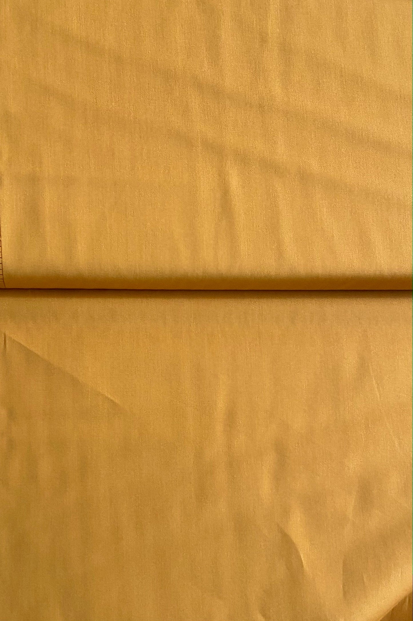 pure-solids-honey-pe-421-art-gallery-fabrics-solid-colors-pure-fabrics-fabric-by-the-yard-quilting-cotton-mustard-fabric