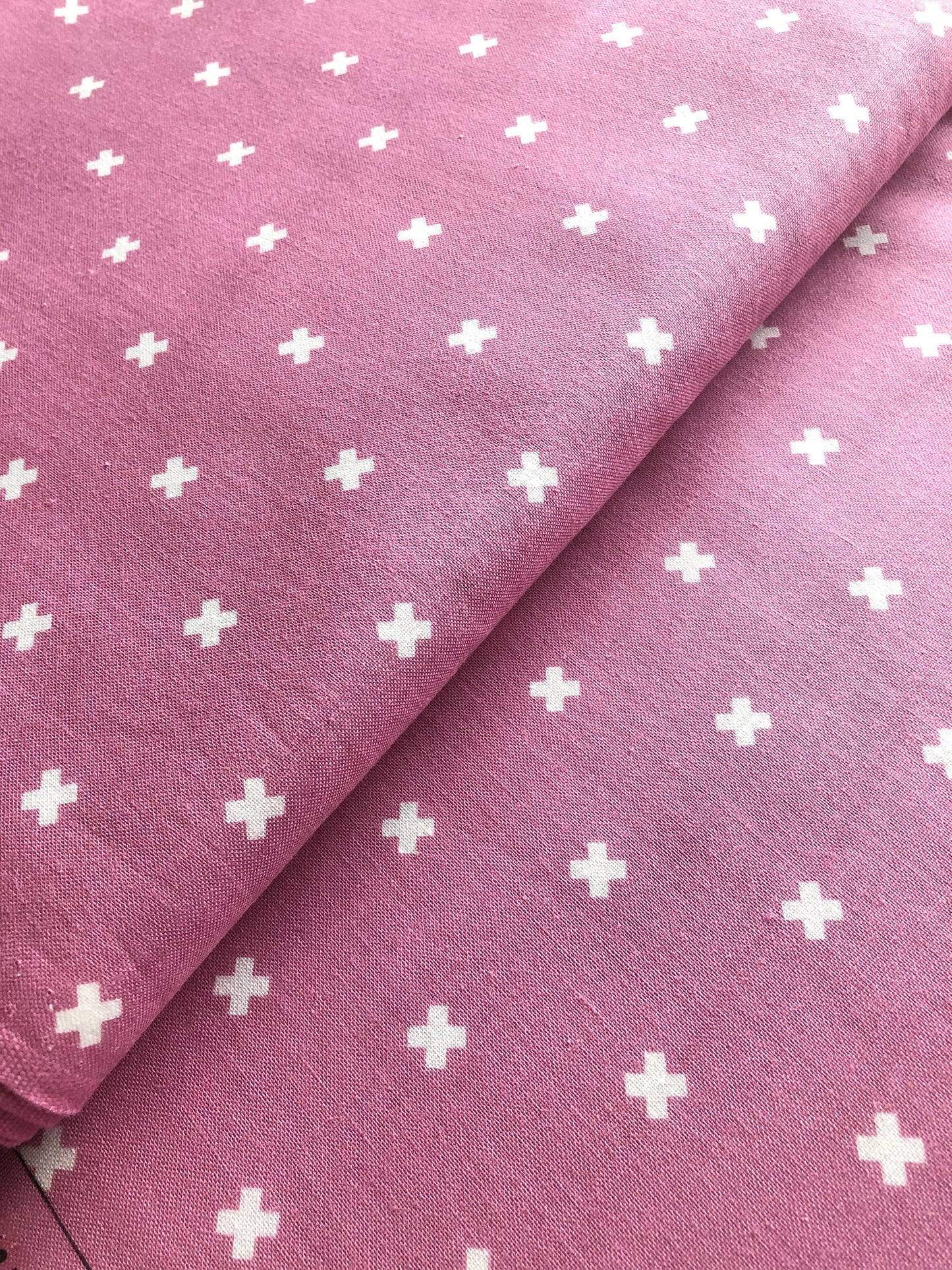 lilac-cotton-fabric-xoxo-print-quilting-apparel