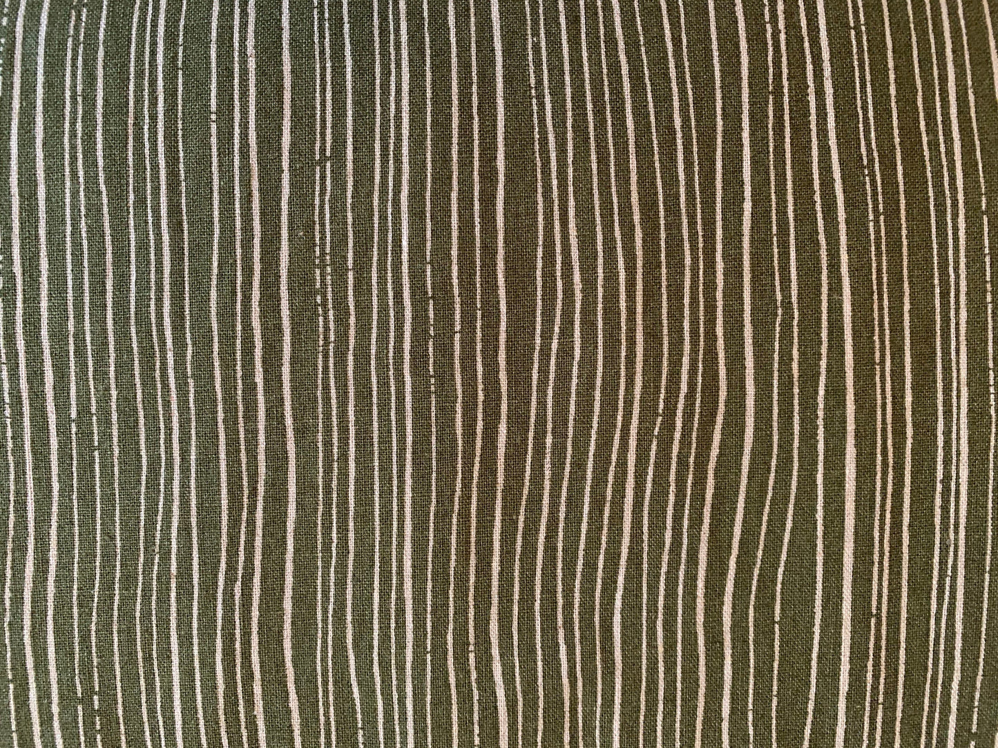 green-striped-cotton-linen-fabric-tribal-mudcloth-design