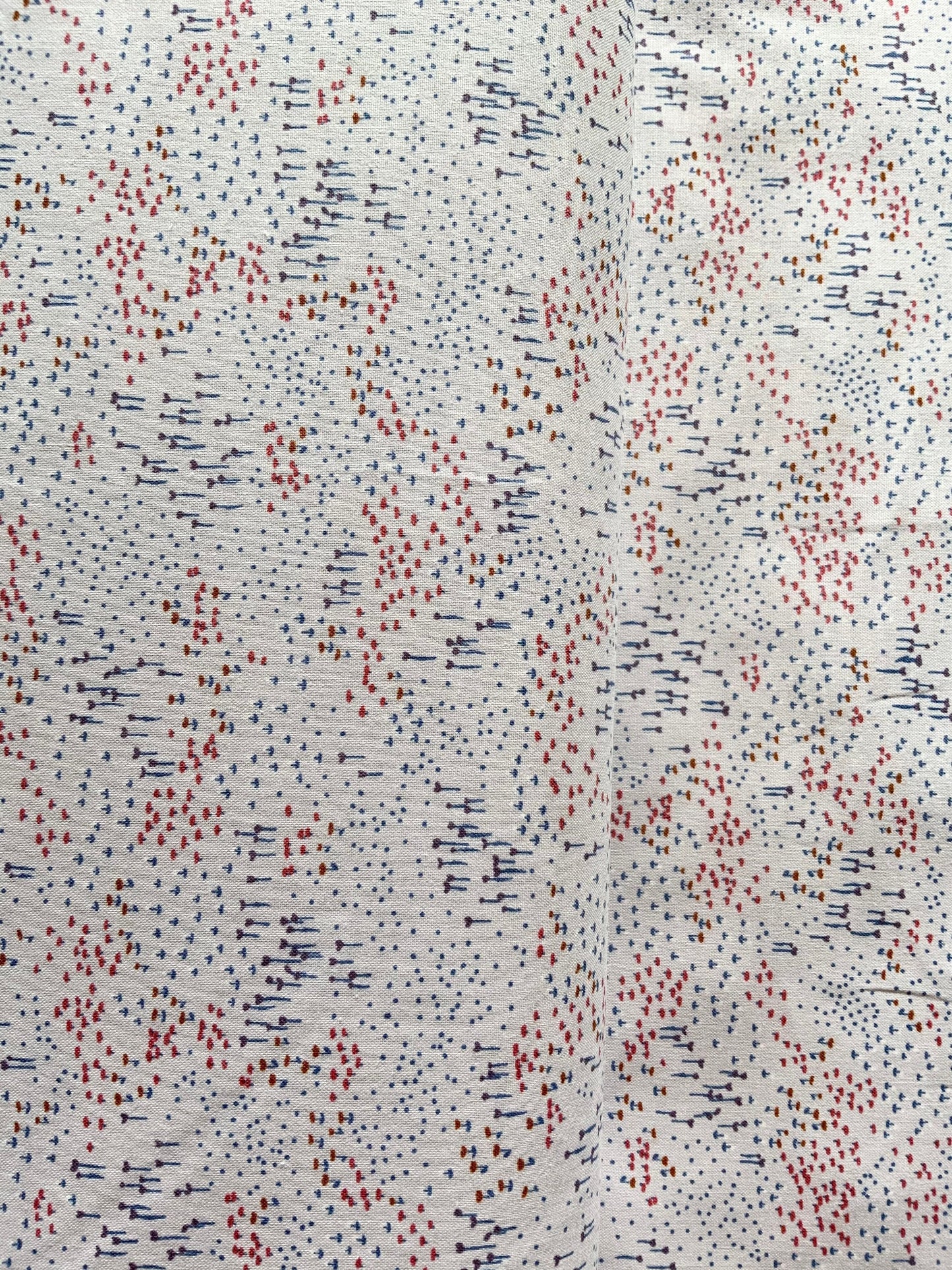 wilderly-floral-cotton-fabric-hazy-purple-mini-print