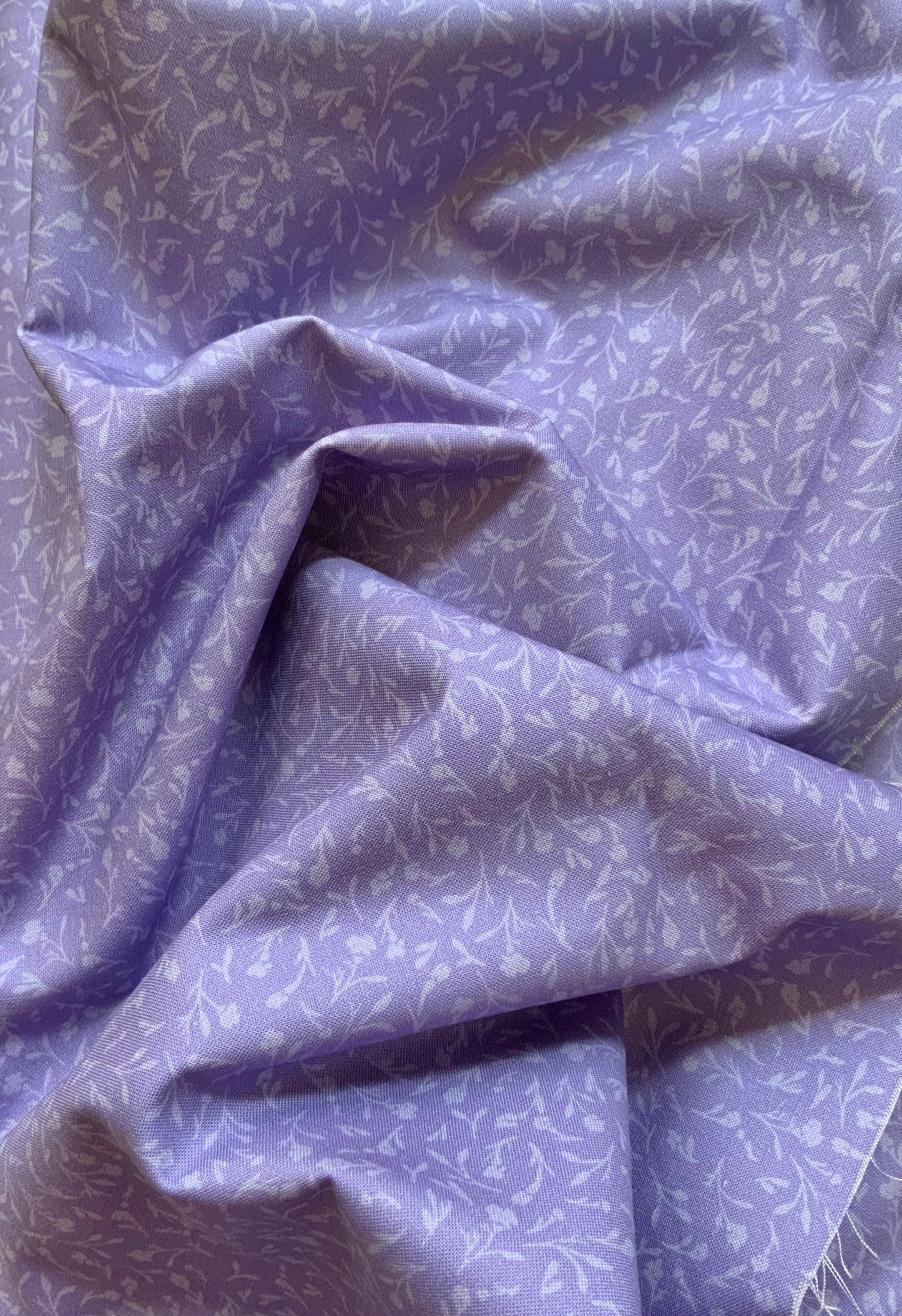 light-purple-floral-cotton-fabric-wildflower-quilting-material