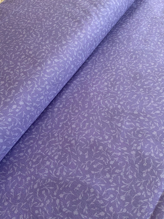 light-purple-floral-cotton-fabric-wildflower-quilting-material