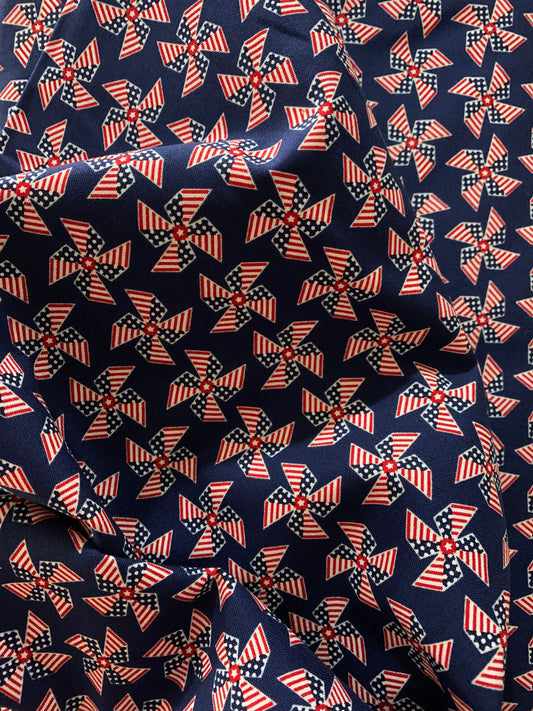 land-of-liberty-patriotic-pinwheel-fabric-riley-blake-designs