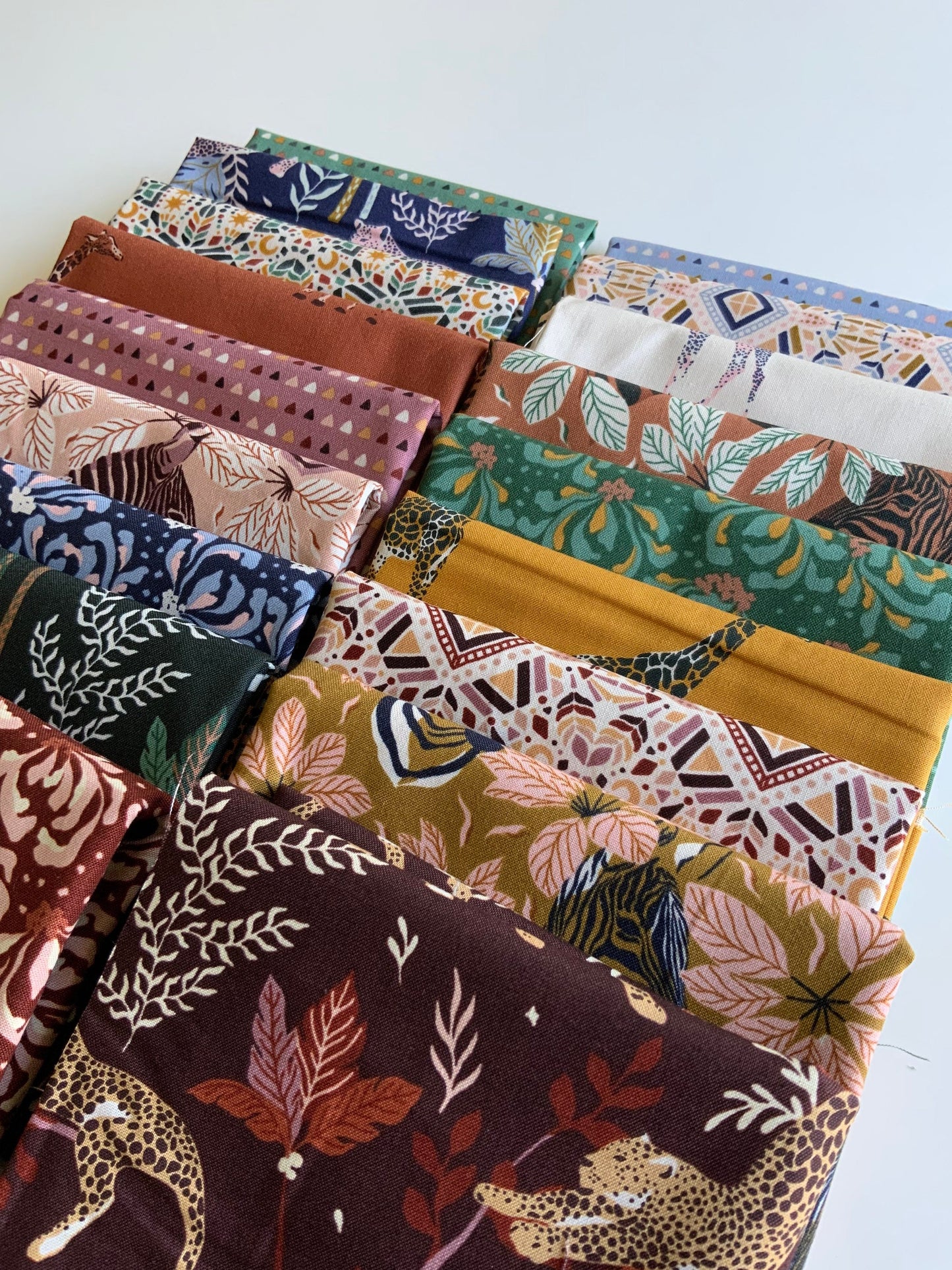 sienna-floral-fabric-magic-of-serengeti-cotton-rjr-fabrics