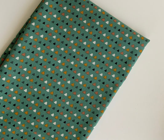 jd105-oa3-magic-of-serengeti-abstract-triangles-oasis-fabric-african-inspired-tile-middle-eastern-mosaic-tile-fabric-green-geometric