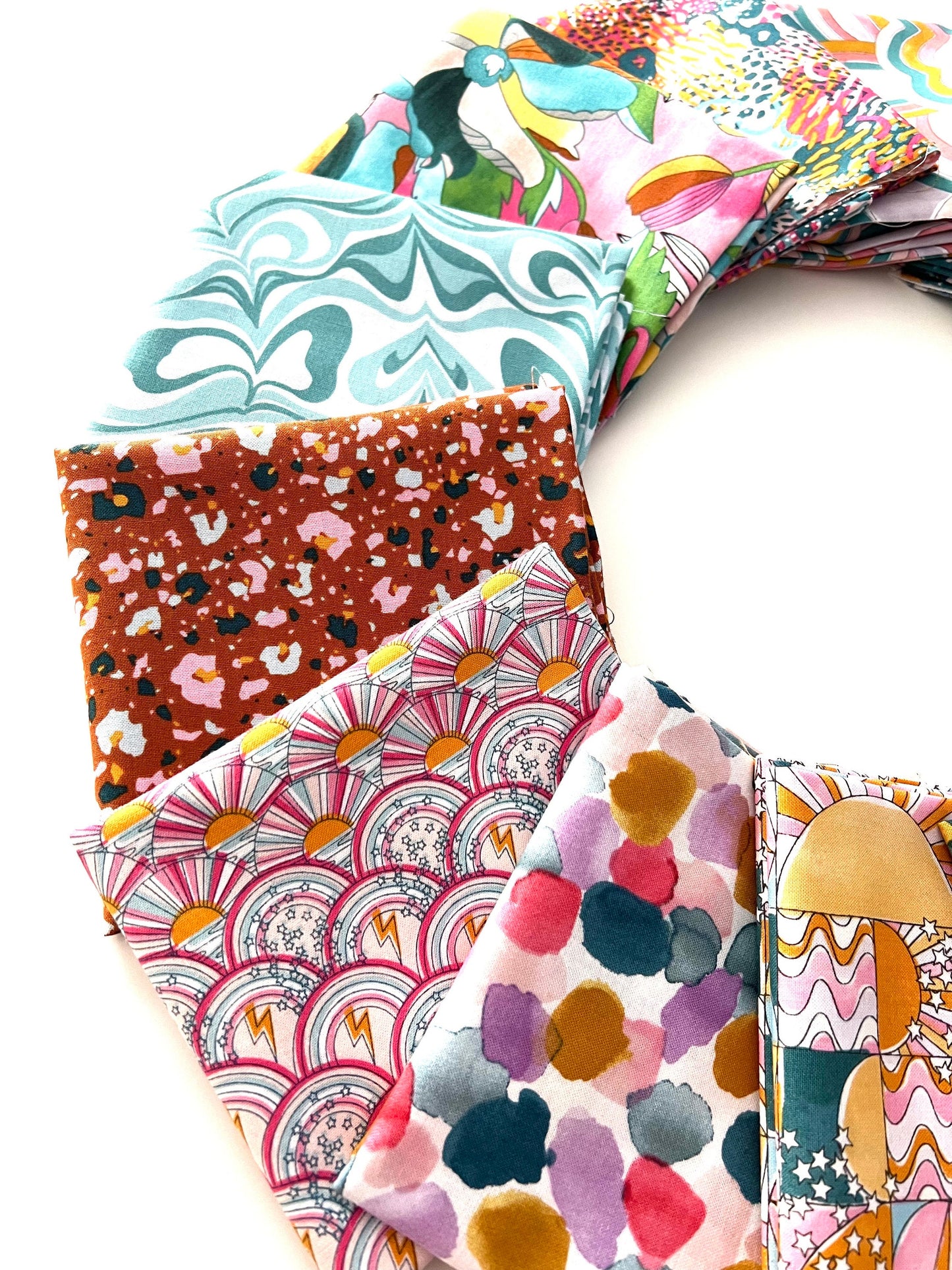 retro-fabric-bundle-dreamscape-figo-fabrics-vintage-quilt-kit