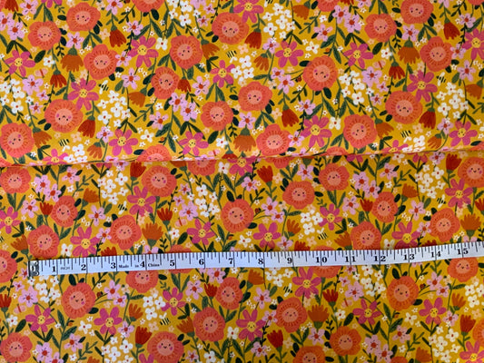 bee-2310-dashwood-studios-bright-spring-fabric-summer-flowers-yellow-and-pink