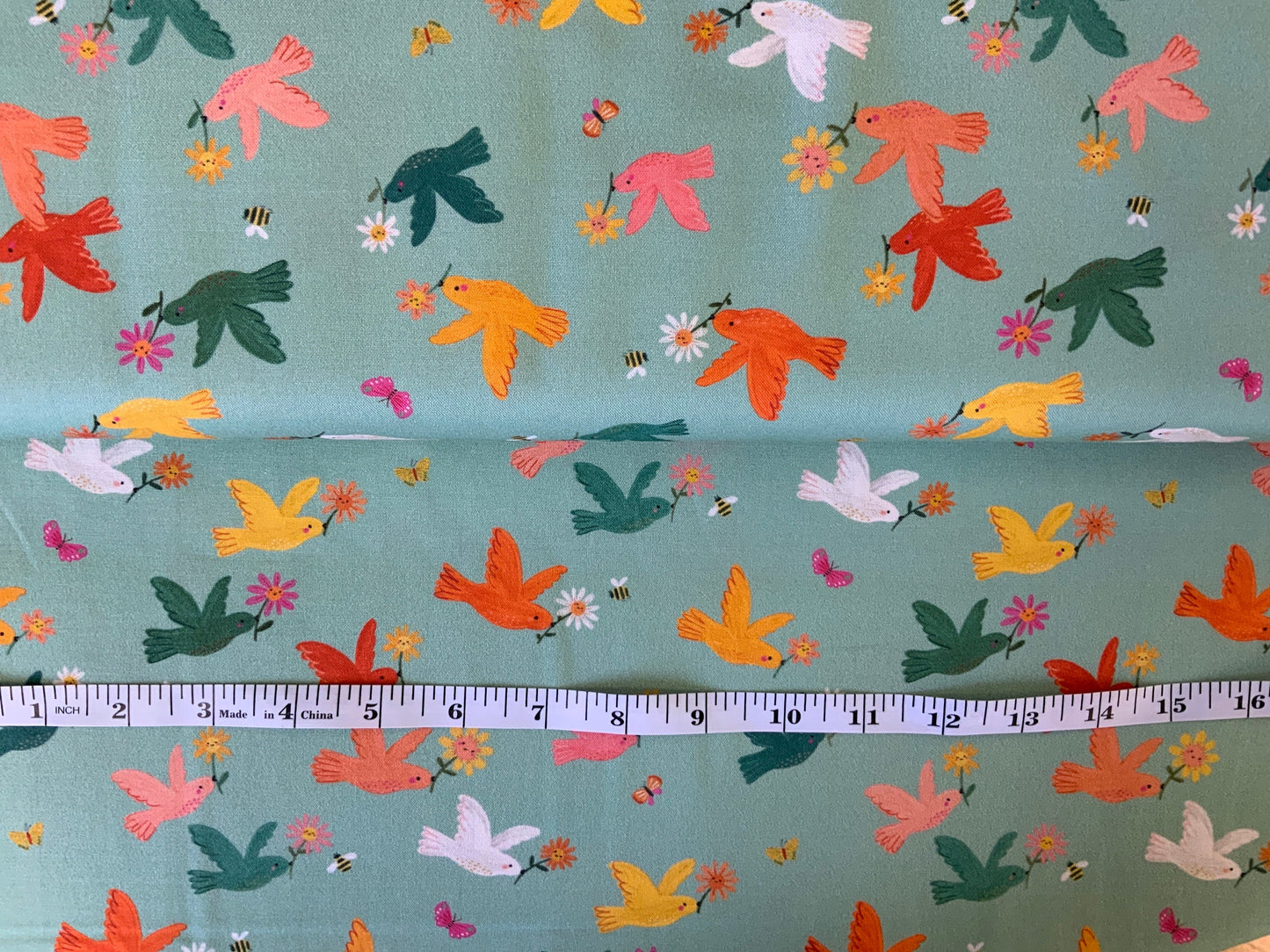 bee-2309-dashwood-studios-bright-spring-fabric-happy-rainbow-birds-spring-doves