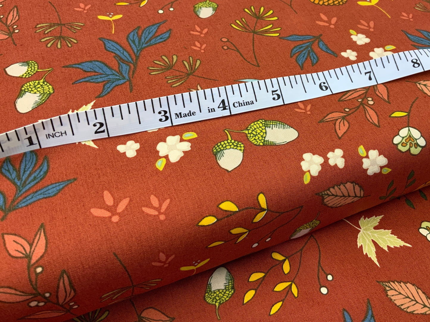 autumn-floral-fabric-rusty-cotton-print-44-wide