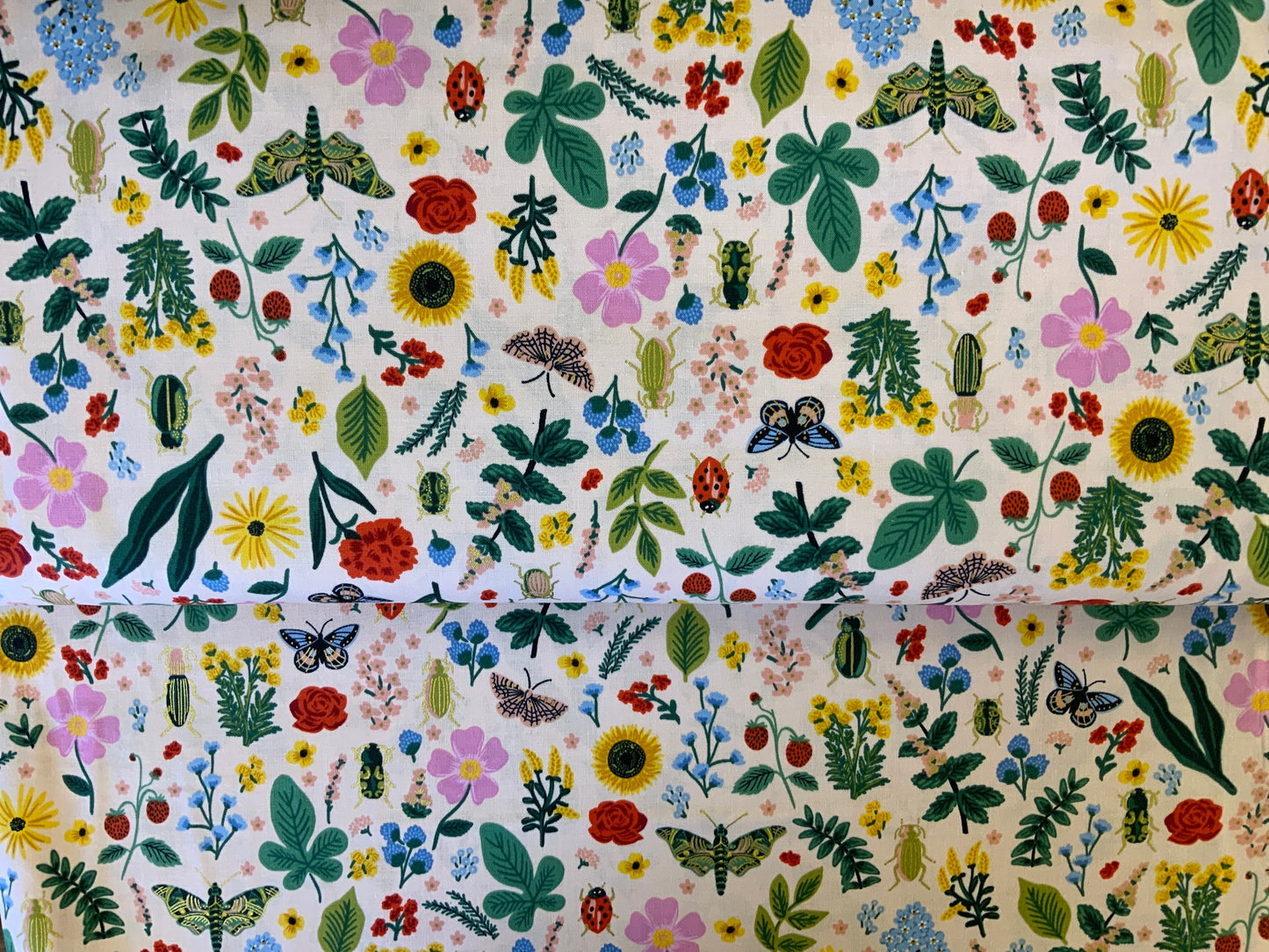 pink-flowers-curio-rifle-paper-co-rp1106-bl2m