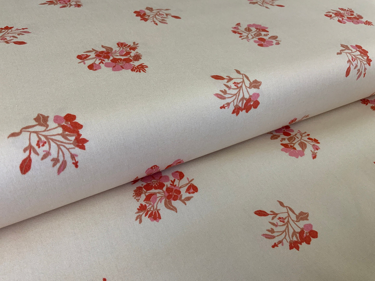 creamy-floral-cotton-fabric-by-the-yard-soft-kismet-print