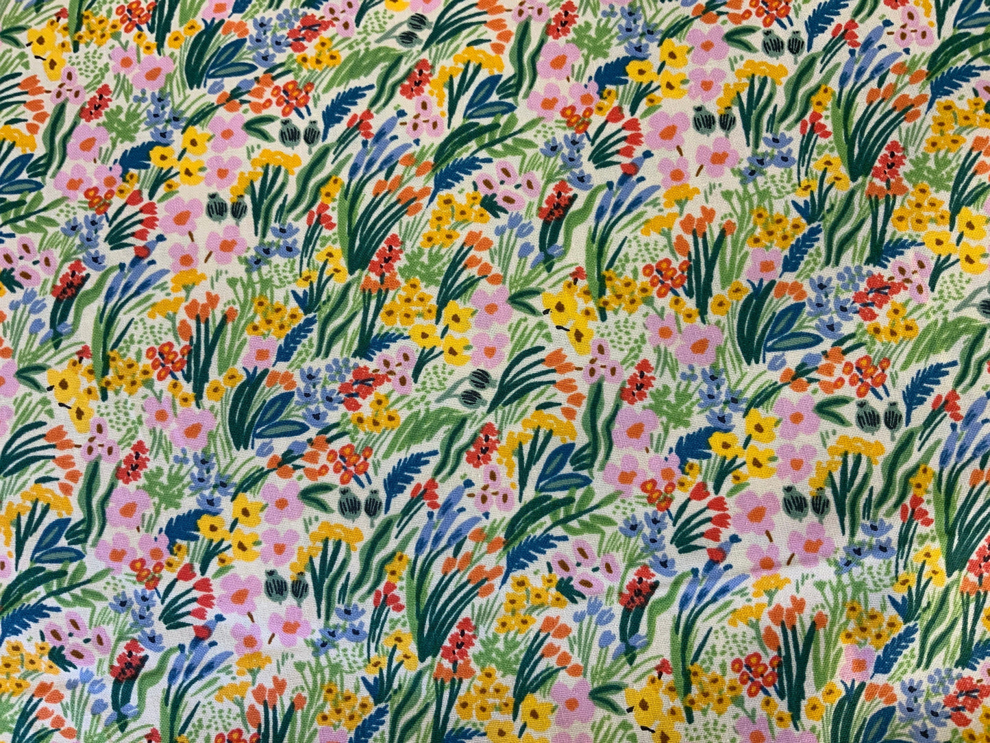 bramble-rp909-cm1-by-the-yard-1-2-yard-fq-rifle-paper-co-swirled-floral-fabric-white