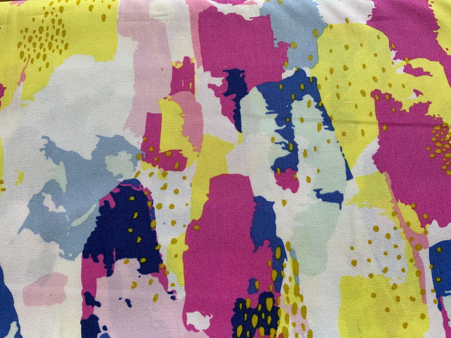 here-comes-the-fun-hcf-69307-improv-strokes-berry-retro-splatter-paint-agf