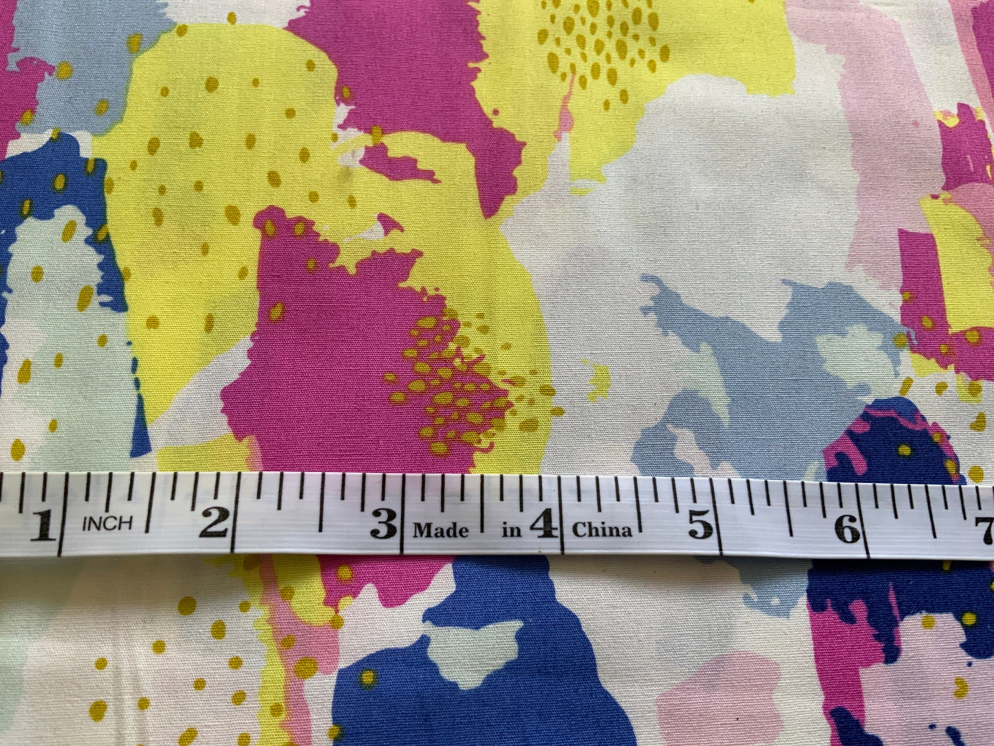 here-comes-the-fun-hcf-69307-improv-strokes-berry-retro-splatter-paint-agf