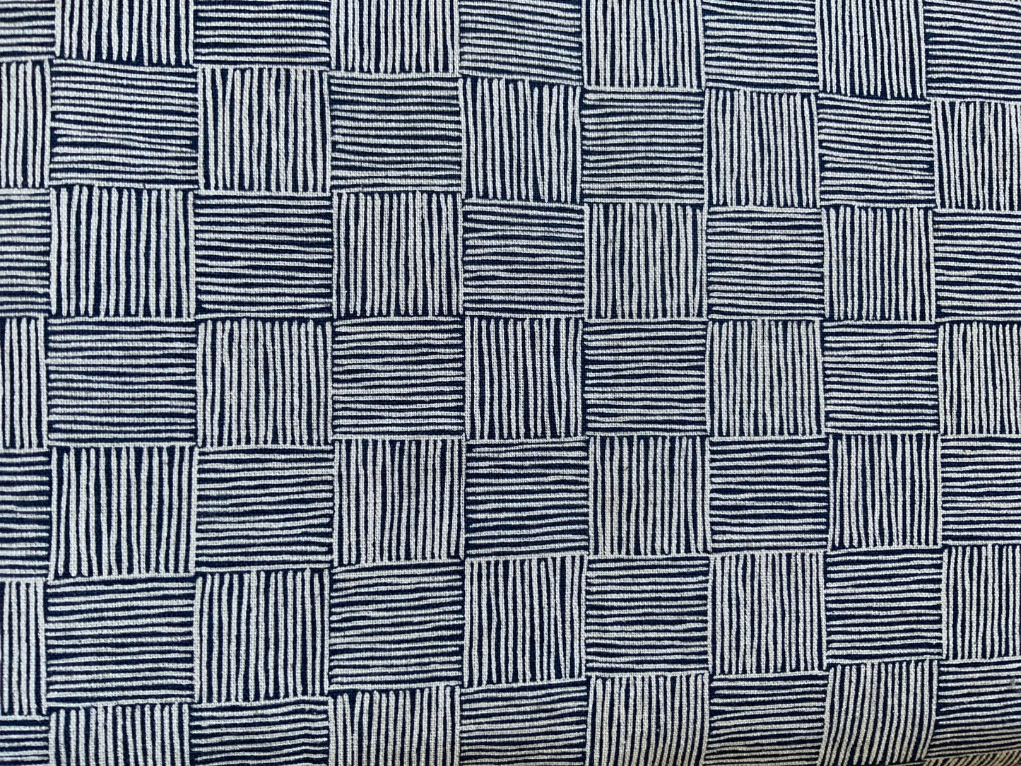 along-the-fields-lv305-tw6c-black-checkered-village-cotton-linen-canvas