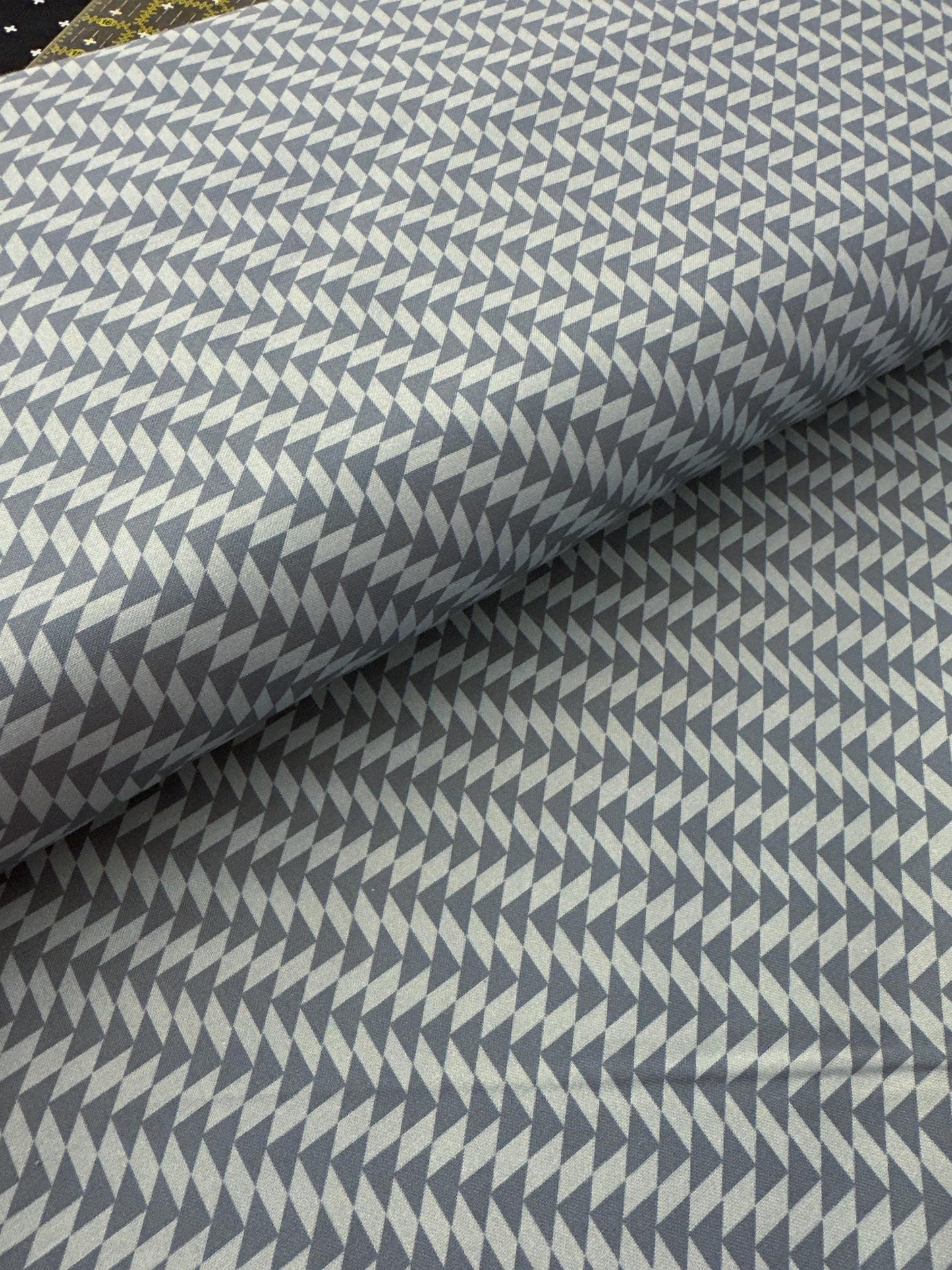 triangle-quilting-fabric-figo-horizon-90759-62-spruce-teal