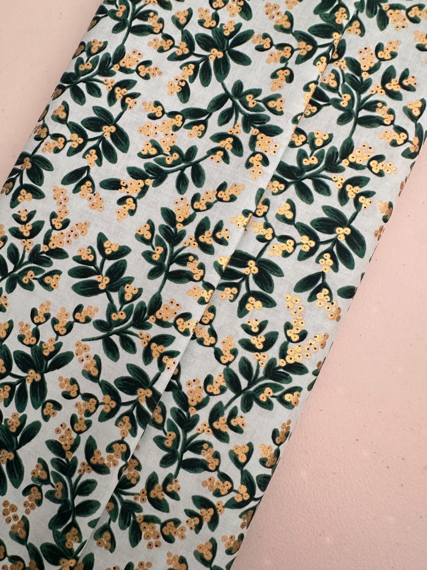 Mint Metallic Mistletoe